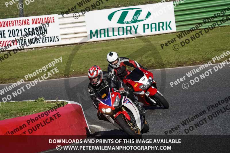 enduro digital images;event digital images;eventdigitalimages;mallory park;mallory park photographs;mallory park trackday;mallory park trackday photographs;no limits trackdays;peter wileman photography;racing digital images;trackday digital images;trackday photos